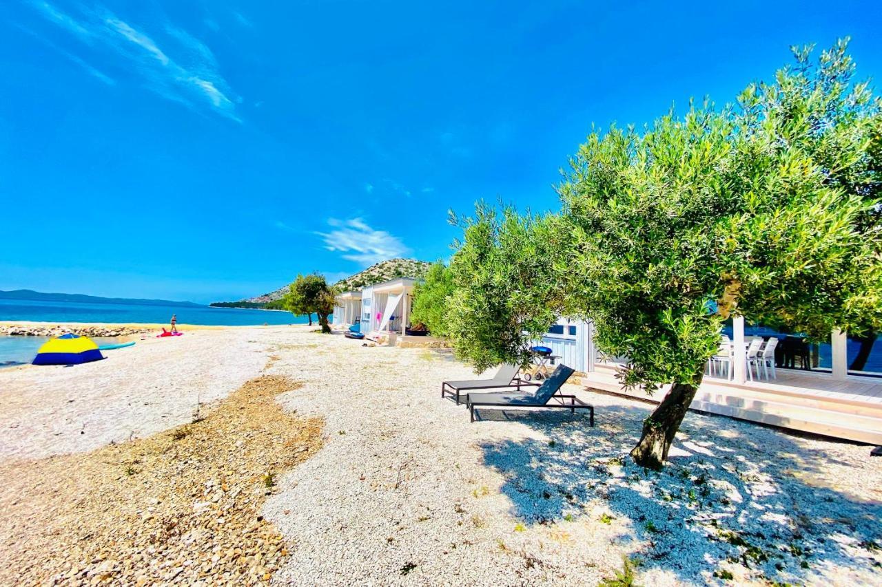 Buqez Eco Resort - Beach Villa 28 - Directly By Beach Drage Exterior photo